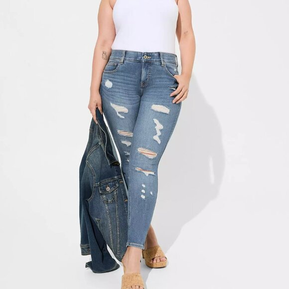Torrid Bombshell Skinny Premium Stretch High-Rise Destructed Jean 22R - Picture 1 of 16